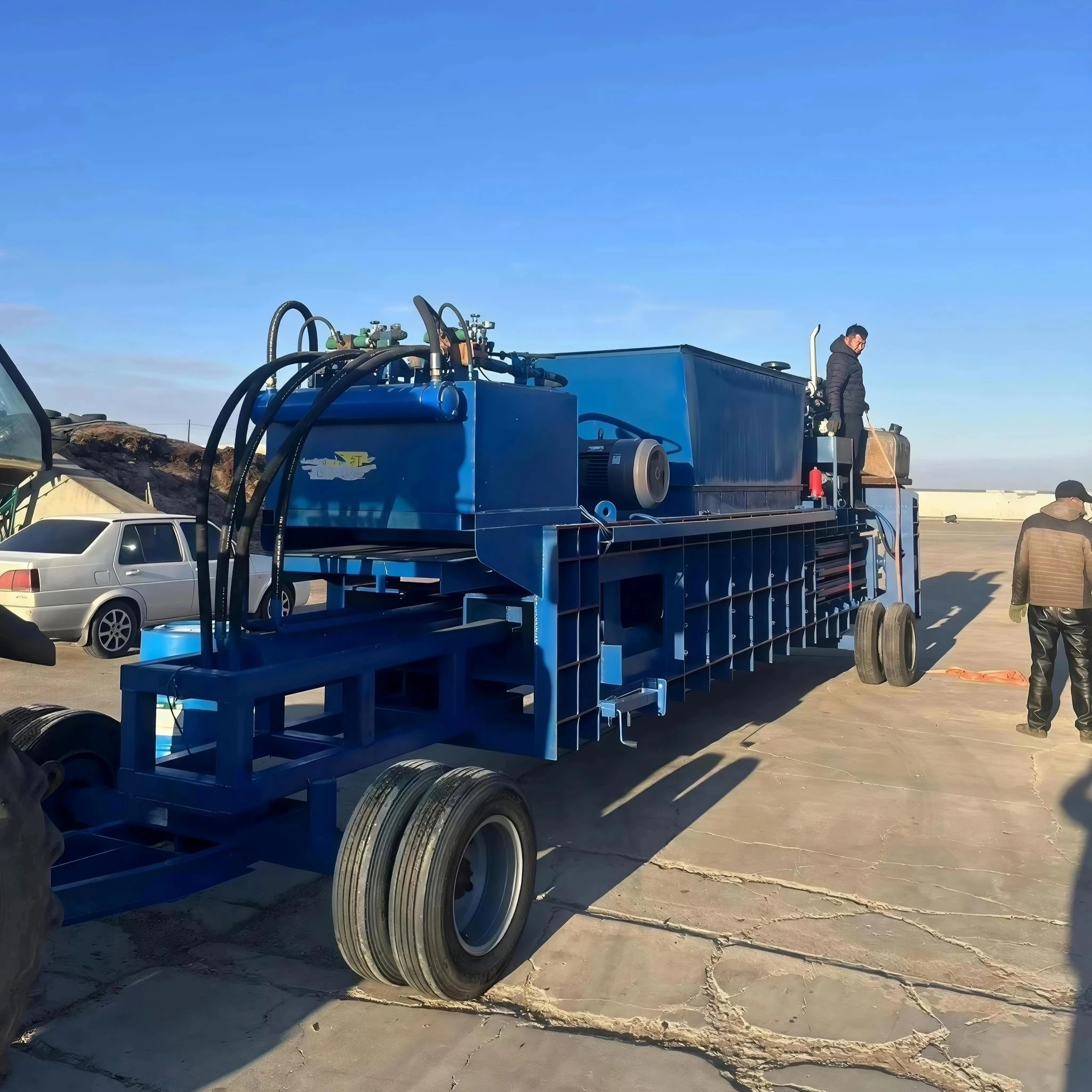 Diesel Driven Mobile Baler for Outdoor and No-Electricity Sites