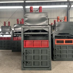 Can hydraulic baler