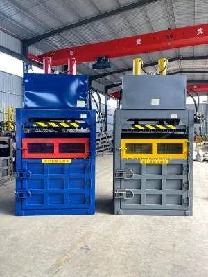 PET bottle hydraulic baler