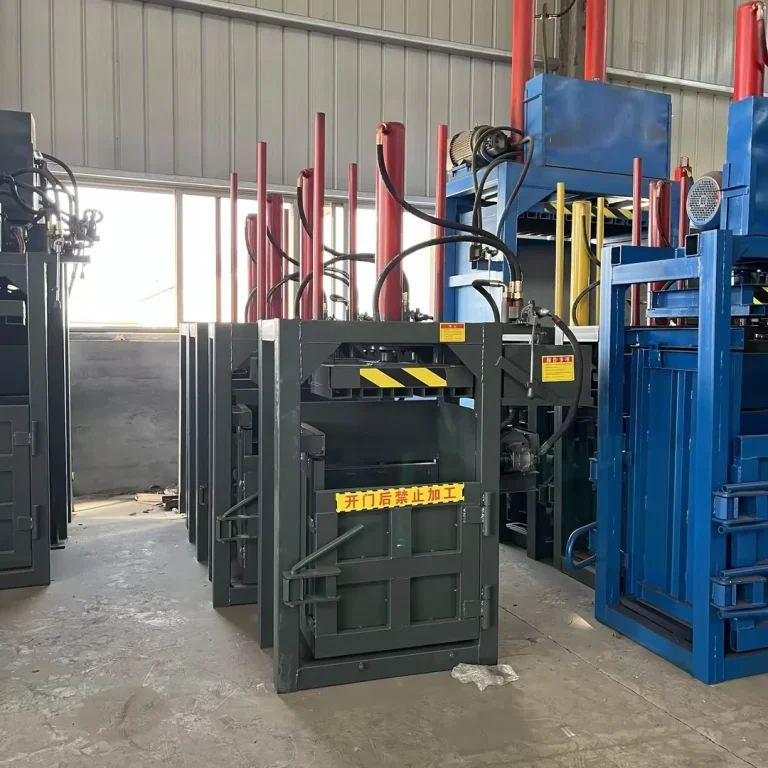 8tons03 1024x1024