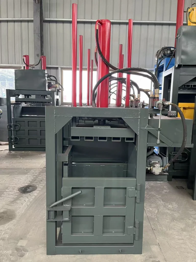 8tons04 768x1024